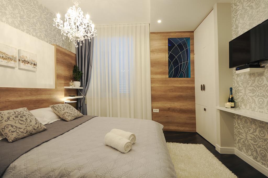 Silver & Gold Luxury Rooms Zadar Rum bild