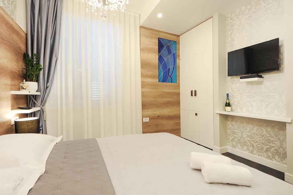 Silver & Gold Luxury Rooms Zadar Rum bild