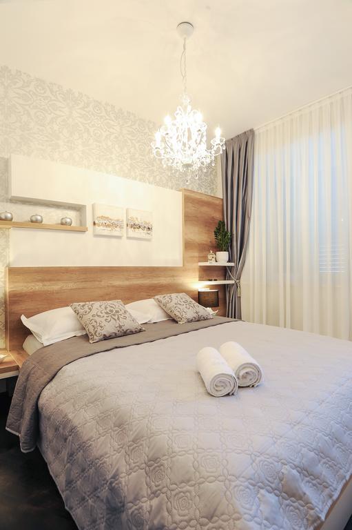 Silver & Gold Luxury Rooms Zadar Rum bild