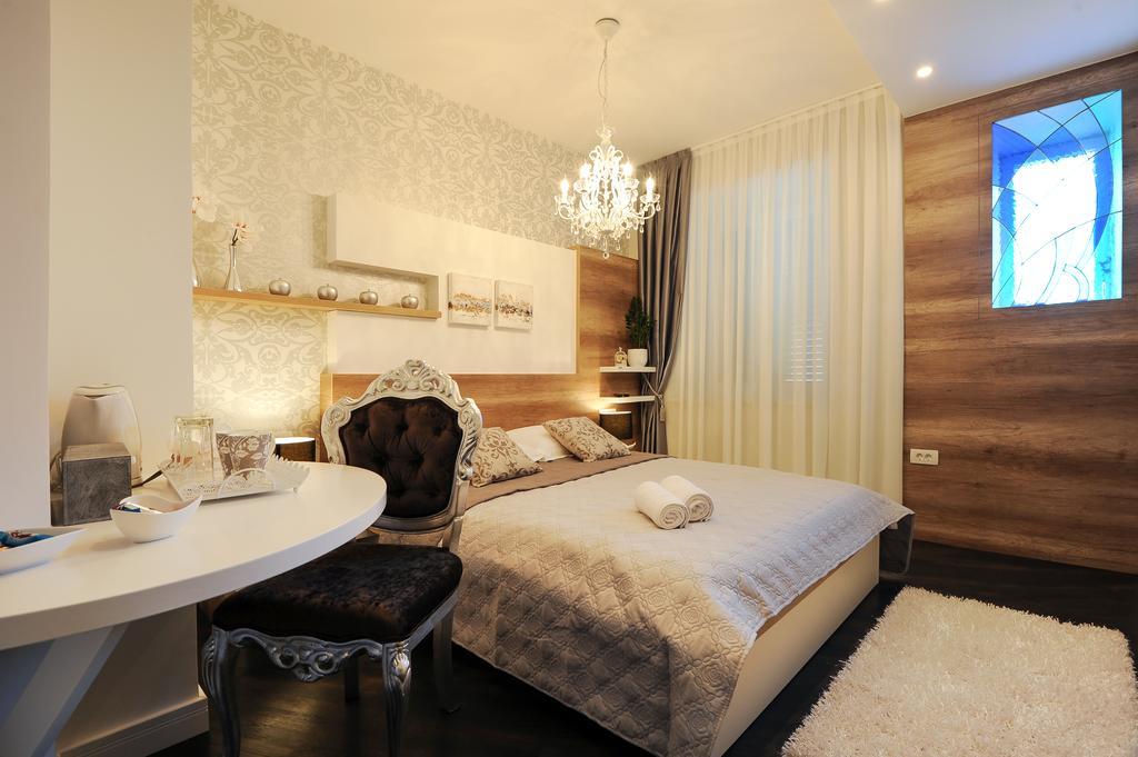 Silver & Gold Luxury Rooms Zadar Rum bild