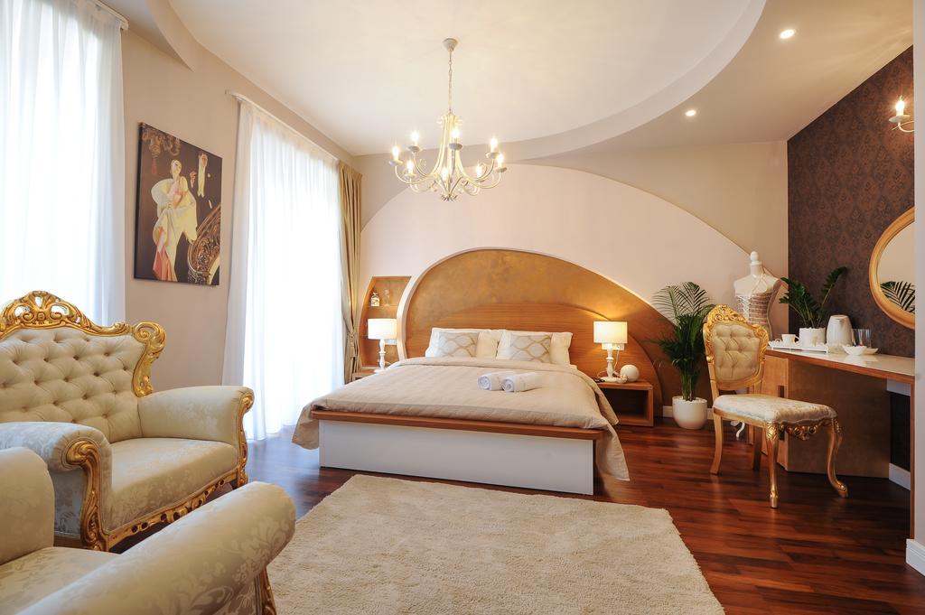 Silver & Gold Luxury Rooms Zadar Rum bild
